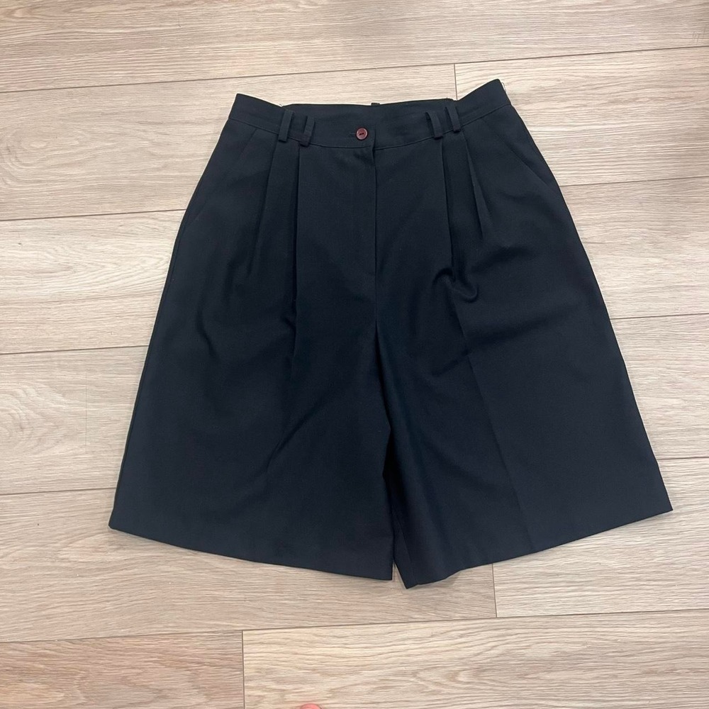 Vintage Black Pleated Culotte Shorts Wide‎ Leg Women 12 Minimalist Quiet Luxury